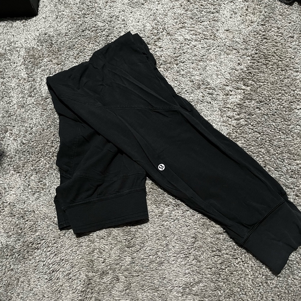 Lululemon joggers